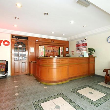 OYO 764 Hotel Famous Inn Malacca Exterior foto